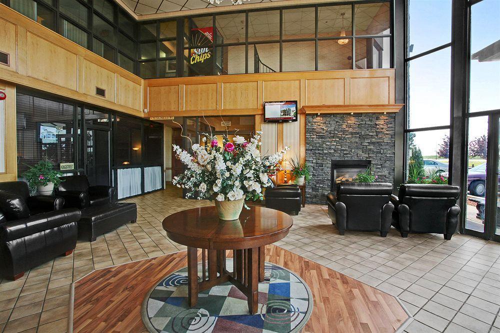 Tropical Inn - นอร์ธแบทเทิลฟอร์ด ภายนอก รูปภาพ